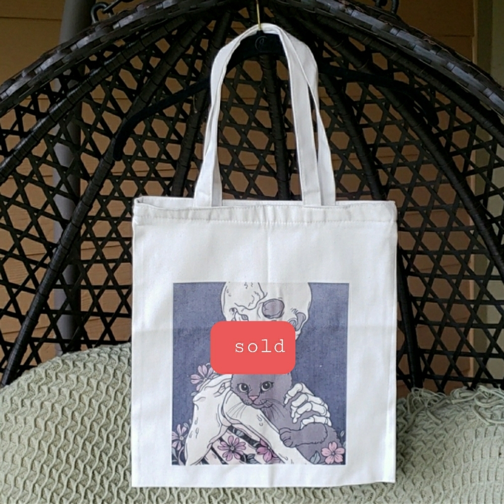 🙀 LAST ONE! Canvas cat and skeleton tote - Picture 2 of 9
